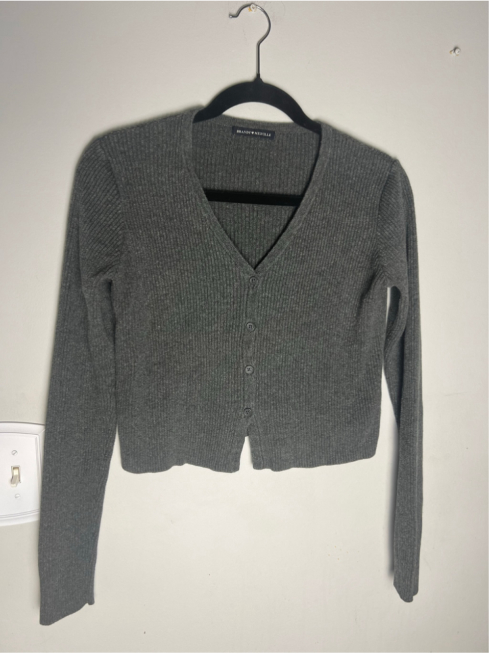Brandy Melville Gray Ribbed Cropped Cardigan Y2K Model Off Duty Preppy